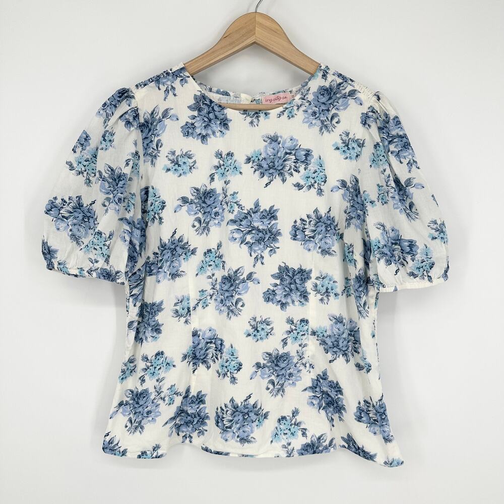 Ivy City Co Odette Blouse Floral Short Puff Sleeve Crew Neck Smocked Top Cotton
